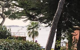 50m Plage T2 Grande Terrasse Vue Mer Climatisé Piscine Chauffée, Parking clos gratuit